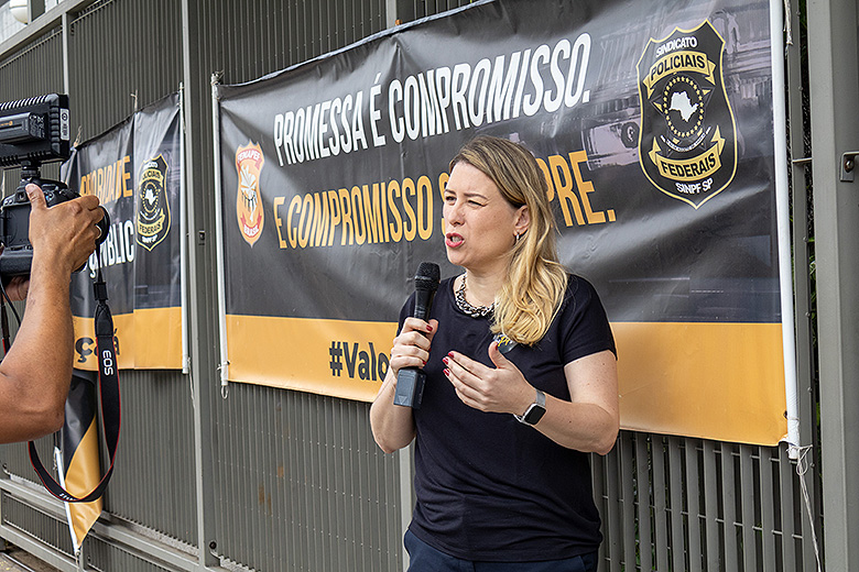 Presidente do SINPF/SP, Susanna do Val Moore, relatou à imprensa sobre o descaso dos gestores do serviço público com a PF