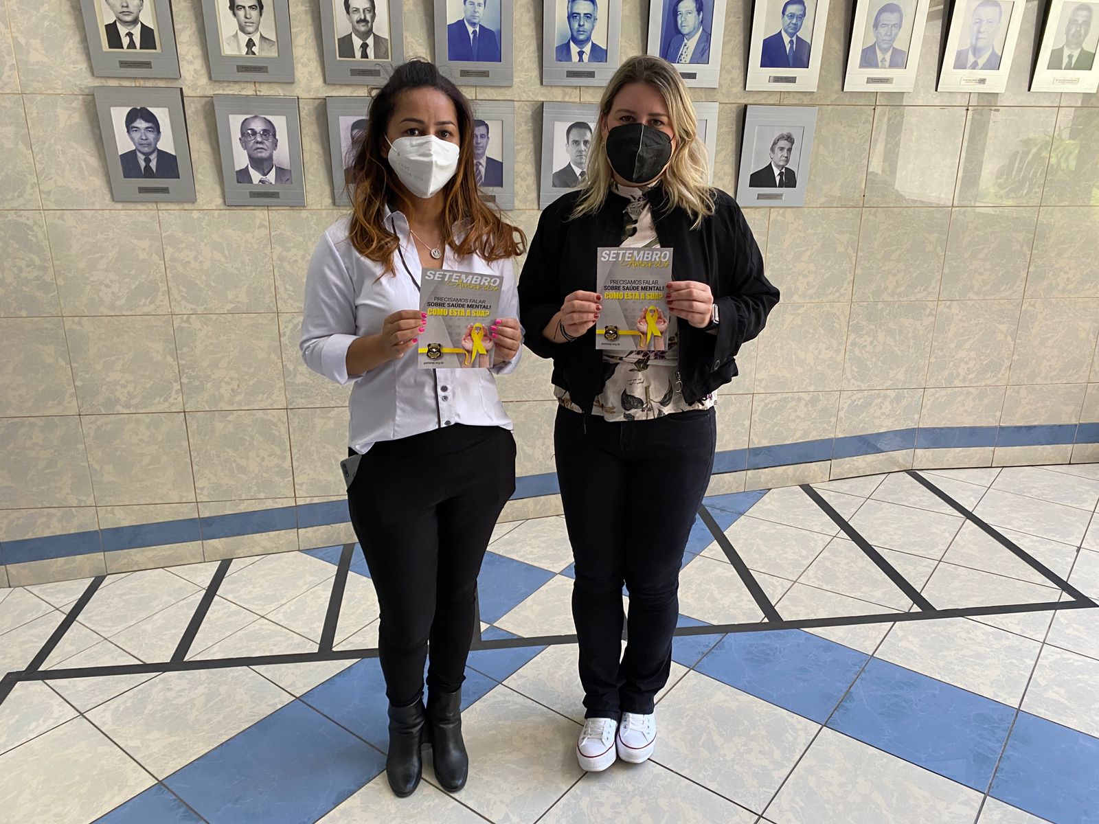 Presidente do SINPF/SP, Suzanna do Val, e Marisa Duarte, secretária, deram início à campanha do Setembro Amarelo no sindicato Presidente do SINPF/SP, Suzanna do Val, e Marisa Duarte, secretária, deram início à campanha do Setembro Amarelo no sindicato